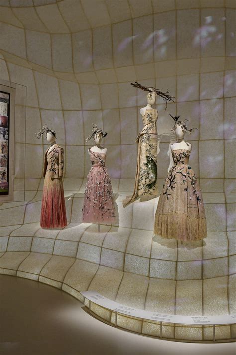 dior the atelier of dreams|christian Dior exhibition 2022.